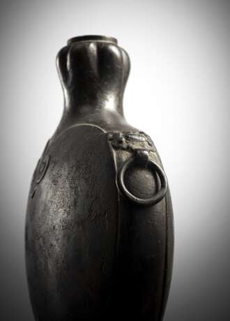 Bianhu aus Bronze mit schöner Patina - photo 3