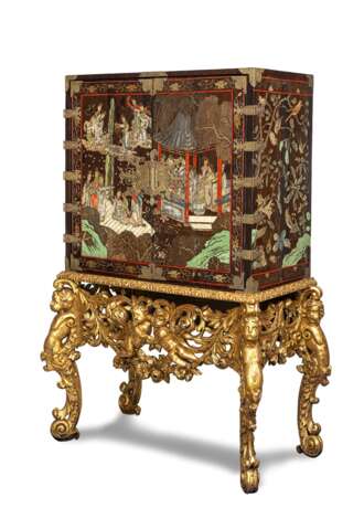 Feines und seltenes Koromandel-Lack-Kabinett auf vergoldetem Holzstand - photo 2