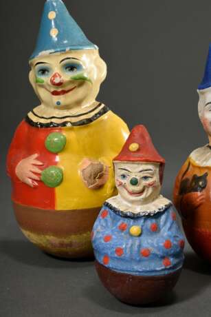 5 Diverse "Steh-Auf-Clowns", Papiermaché farbig bemalt und gespritzt, H. 12-22cm, stark bespielt, 1 Mechanismus defekt - photo 3