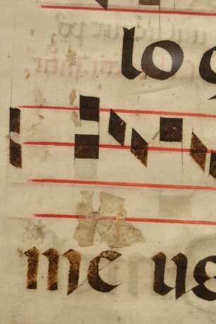 Spätmittelalterliches Psalter Blatt mit figürlich illuminierter Majuskel "Heiliger Laurentius", Gouache und Blattgold auf Pergament, 57,5x38,5cm (m.R. 64,5x45,5cm), Altersspuren - Foto 6