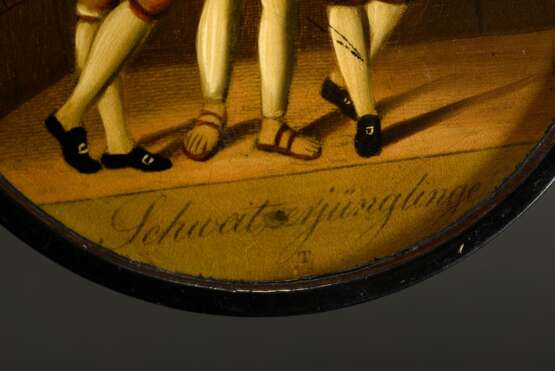 Stobwasser Dosendeckel mit feiner Malerei "Schweitzerjünglinge", Braunschweig 19.Jh., Ø 9cm, etwas berieben - Foto 3