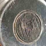 Bulgari Gefäß mit seitlicher, Ebenholz belegter Handhabe und antiker Münze im Boden, sign., Silber 925 innen vergoldet, 151g, H. 7cm - photo 5