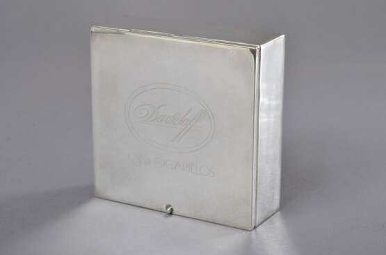Eckige Zigarillo Box mit graviertem Deckel "Davidoff Mini Cigarillos", Handarbeit, Silber 999, 411g (m. Holzinterieur), 3,7x10,1x10,1cm - Foto 7