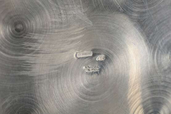 Martellierte Balustervase mit auskragendem Rand, Handarbeit, Florenz, 20.Jh., Silber 800, 348g, H. 15cm, Ø 14,2cm - Foto 3