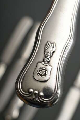 6 Große Messer mit aufgelegtem Wappen "Rose unter geflügeltem Helm" und Monogramm "EJ" unter Krone, Hossauer, Berlin, Silber 12 Lot mit Stahlklingen, L. 24cm - photo 3