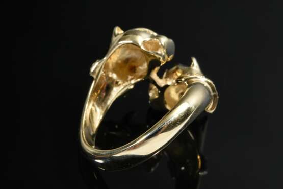 Gelbgold 585 Ring aus 2 einander anschauenden Pantherköpfen mit Brillantaugen und -halsbändern (zus. 0.20ct/VVSI/TW), 8,2g, Gr. 52 - Foto 4