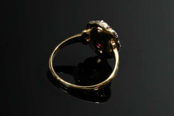 Gelbgold 585 und Silber Biedermeier Ring mit Rubin in Amsterdamer Diamantrosen Kranz (zus. ca. 0.25ct/SI-P2/TC-LY, 1 Stein mit Beschädigung), 2,8g, Gr. 50 - Foto 3