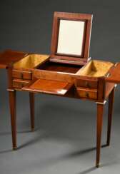 Klassizistisches Poudreuse Möbel mit klapp- und aufstellbarem Spiegel sowie diversen Schubfächern und Auszugplatte, Obstholz, 74,5x77x42,5cm