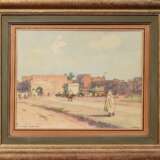 Broca, Alexis Louis de (1868-1948) "Porte D'Asni - Marrakech" 1936, Aquarell/Pastellkreide, Papier auf Holz kaschiert, u. sign./dat./bez., 39,5x48,8cm (m.R. 54x62,8cm), leichte Altersspuren - фото 2