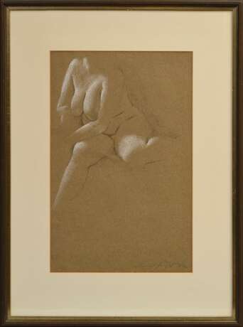 Fuchs, Ernst (1930-2015) "Akt" 1956, Kohle, weiß gehöht, braunes Tonpapier, u.r. sign./dat., 48x31,5cm (m.R. 69,5x52,5cm) - Foto 2
