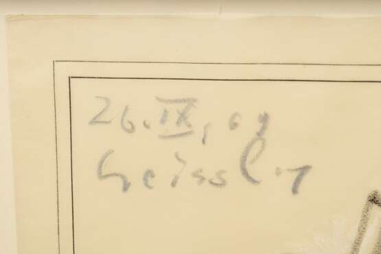 Leissler, Arnold (1939-2014) "Hellblau, schwarz, weiß, gelb" (Abstrakte Figur) 1969, Buntstift, o.l. sign./dat., BM 45x32,8cm (m.R. 57x46,5cm) - photo 3