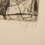 Janssen, Horst (1929-1995) "Geliebter General" 1964, Radierung auf gelbem Tonpapier, Griffelkunst, u. sign./dat., i.d. Platte dat./bez., PM 39,7x24,2cm, BM 51x33,2cm, min. fleckig - фото 3