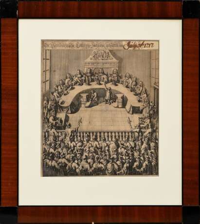 Unbekannter Künstler des 18.Jh. "Die Hamburgische Lotterey=Ziehung gehalten im July A=1717", Kupferstich (z.T. überklebt), verso bez., 37,3x32cm (m.R. 61x54,3cm), min. fleckig, rest., vergilbt - фото 2