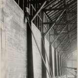 31 Renger-Patzsch, Albert (1897-1966) "Beton- und Brückenbau", Fotografien, verso gestempelt, 14x ca. 24x16,5cm/ 17x ca. 16,5x24cm, Alters- und Lagerspuren - фото 12