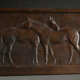 Pallenberg, Joseph Franz (1882-1945) Bronzerelief "Zwei Pferde", u.r. sign., 28x46cm, leichte Altersspuren - Foto 1