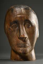 Großer geschnitzter Kopf „Alte Frau“, Holz mit Resten von farbiger Fassung, um 1920, 28x20x18cm, leichte Altersspuren