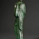 Heiligenfigur "Muttergottes mit Kind", Bronze grün patiniert, Sockel sign. Barnes (?), 20.Jh., H. 48cm - Foto 4