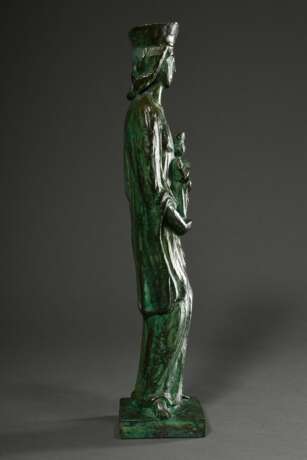 Heiligenfigur "Muttergottes mit Kind", Bronze grün patiniert, Sockel sign. Barnes (?), 20.Jh., H. 48cm - photo 5