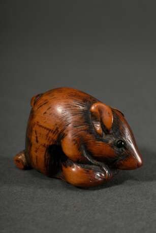 Buchsbaum Netsuke "Ratte mit Kastanie", eingelegte Horn Augen, schöne Patina, Japan, H. 2,9cm, Schwanz alt abgebrochen - фото 3