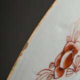 Großer Chine de Command Teller mit floraler Familie Rose Malerei, Qianlong Dynastie, China 18.Jh., Ø 36cm, Rand min. best. - Foto 9