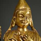 Feuervergoldete Bronze Figur "Tsongkhapa", verso Vajra Marke, Tibet 18.Jh., H. 10,5cm, Boden ungeöffnet, min. berieben - Foto 6