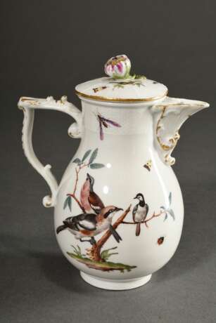 21 Teile Meissen Service mit polychromer „Vogel und Insekten“ Malerei auf Ozier Relief, um 1750, bestehend aus: 1 Kaffeekanne (H. 25cm, o. Rand rest.), 1 Teekanne (H. 12cm, Tülle rest.), 1 Mokkakanne (H. 16,5cm), 1 Teedo… - фото 22