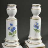 4 Diverse Teile Meissen "Deutsche Blume", nach 1950: 2 ovale Platten (27x23cm) und 2 Leuchter (H. 15,5cm) - Foto 7