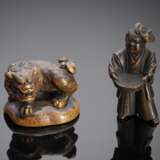 Zwei Netsuke aus Holz - photo 1