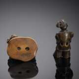 Zwei Netsuke aus Holz - photo 2