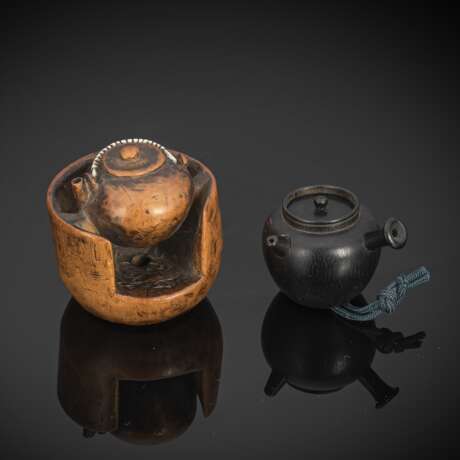 Zwei Netsuke aus Holz - photo 1