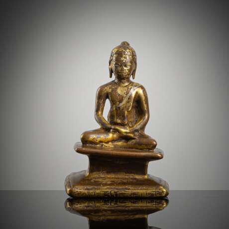 Bronze des Buddha des Buddha Shakyamuni mit Silbereinlagen - photo 1