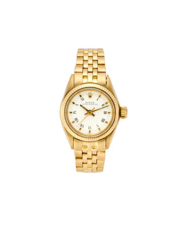 Rolex, Lady Oyster Perpetual Ref. 6619 | gold wristwatch | Year 1957 | Automatic movement | White dial with roman numerals | Case n. 268709 | Movement n. 43298 | Cal. 1161 | Diam. mm 26 - Foto 1