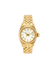 Rolex, Lady Oyster Perpetual Ref. 6619 | gold wristwatch | Year 1957 | Automatic movement | White dial with roman numerals | Case n. 268709 | Movement n. 43298 | Cal. 1161 | Diam. mm 26