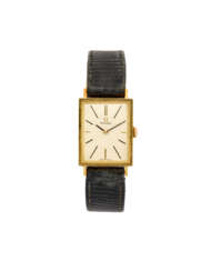 Omega, De Ville Ref. 111.054 | gold wristwatch | 1960s | Manual-wind movement | Silvered dial with indexes | Movement n. 22430523 | Cal. 620 | Size mm 20x25
