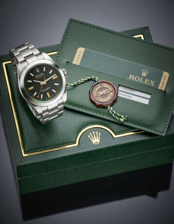 Rolex, Milgauss "Vetro verde" Ref. 116400GV | steel wristwatch | Year 2008 | Automatic movement | Black dial with indexes | Case n. M558586 | Movement n. 3 2292736 | Cal. 3131 | Diam. mm 40 | Full-set - фото 2
