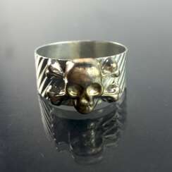 Ring mit Totenkopf / Schädel / Skull, Silber 900, Rockabilly.
