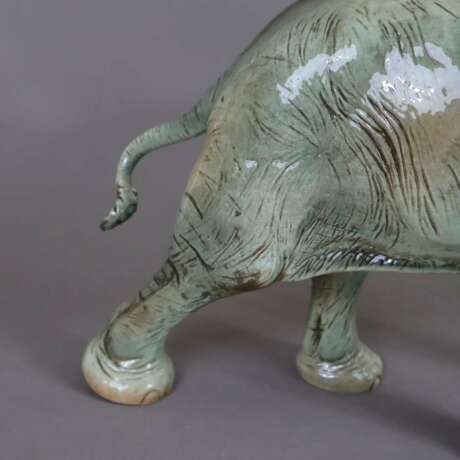 Große Tierfigur "Afrikanischer Elefant" - Goebel, aus der Fi… - photo 3