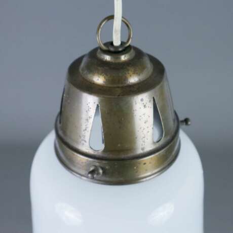Jugendstil-Deckenlampe - Anfang 20. Jh., glockenförmiger Gla… - photo 6