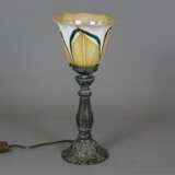 Jugendstil Tischlampe - um 1900/10, floral reliefierter Meta… - Foto 1