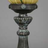 Jugendstil Tischlampe - um 1900/10, floral reliefierter Meta… - Foto 4
