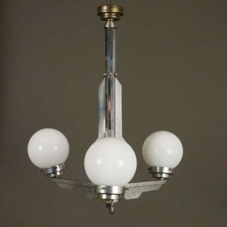 Art Déco-Deckenlampe - Frankreich um 1920/30, dreiarmiges Me… - photo 1