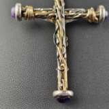 Kruzifix-Anhänger aus Silber und Gold mit Amethystzier - Uni… - photo 5