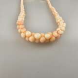 Engelshaut-Korallencollier - Halskette aus kurzen Korallenst… - Foto 4