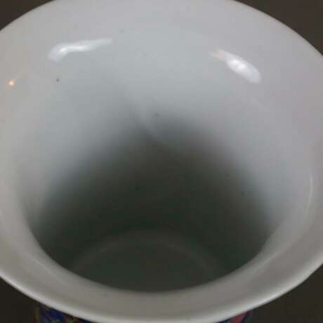 Vase - China 20.Jh., Zylindervase mit ausgestelltem Rand, De… - Foto 7