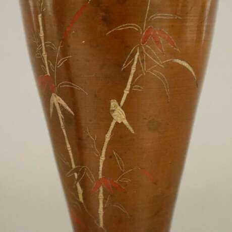 Vasenpaar - wohl China 19. Jh., schlanker Balusterkorpus, br… - photo 4