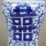 Blau-weiße Balustervase - China, ausgehende Qing-Dynastie, s… - Foto 6