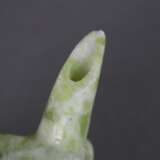 Zierkanne aus Jade - China, Schnitzarbeit aus heller grünlic… - Foto 6