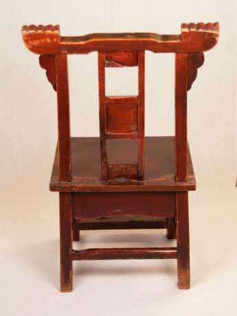 Stuhl - China, im Stil der Hutstühle, Mittelstreifen der Rüc… - фото 11