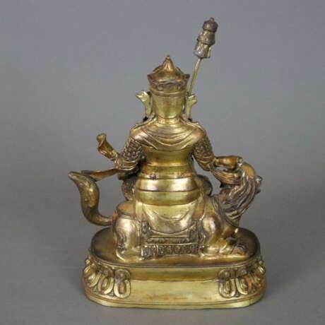 Figur des Vaishravana - tibeto-chinesisch, Bronzelegierung,… - фото 7