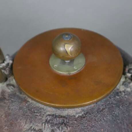 Tetsubin - Japan, Kupfer-/ Bronzelegierung, gedrückt kugelig… - фото 2